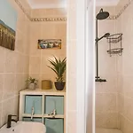 Dom wakacyjny 26: Baleal Front Retreat Ferrel (Leiria)
