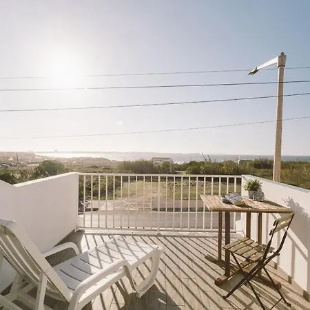 26: Baleal Front Retreat Holiday home