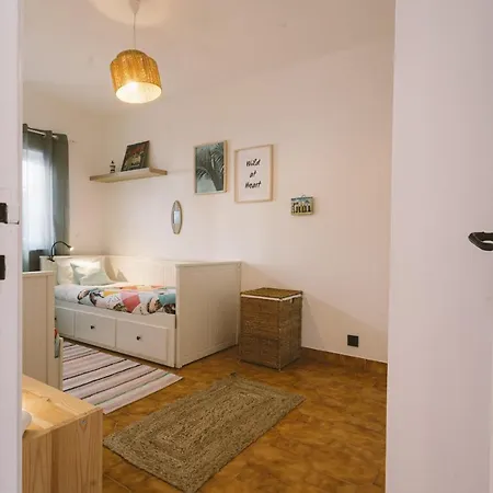 Holiday home 26: Baleal Front Retreat Ferrel (Leiria)
