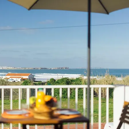 26: Baleal Front Retreat *